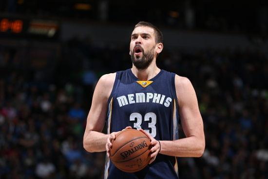 拜仁慕尼黑客场大胜沙尔克04